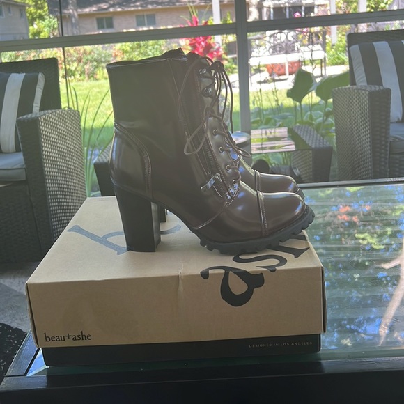 Maddox beau+ashe wine bootie size 10 - Picture 4 of 6